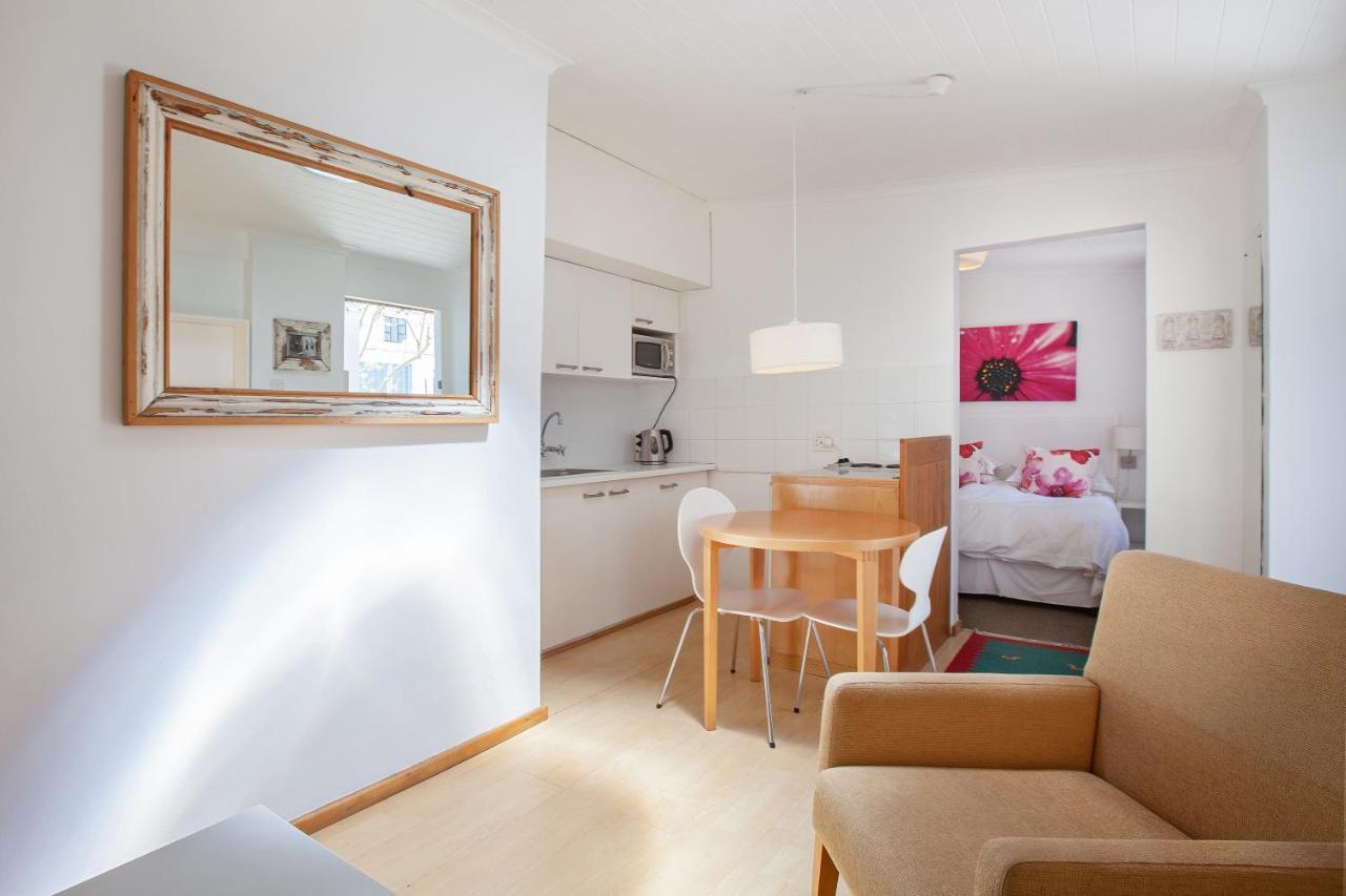Barry Hall Apartments Città del Capo Esterno foto